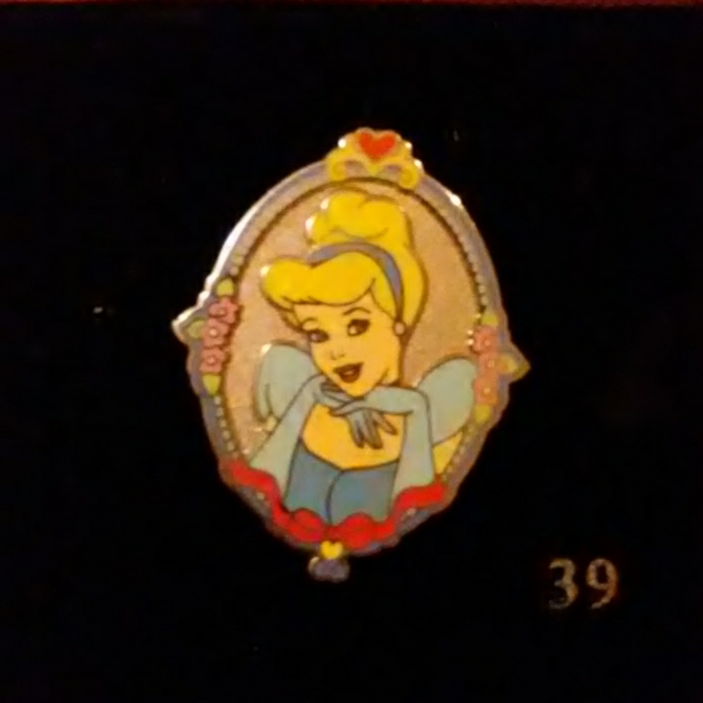 Disney pin